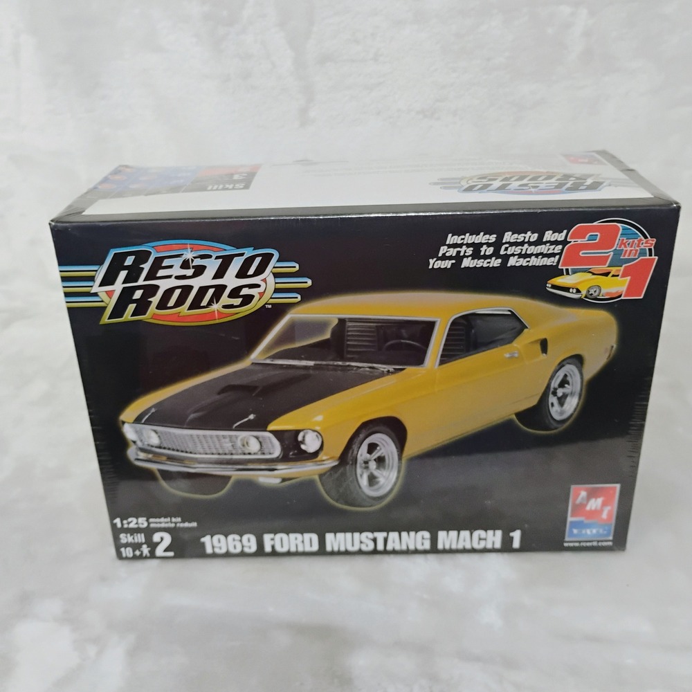AMT Ertl Resto Rods 1969 Ford Mustang Mach 1 Model Kit 1:25 Scale 38375 Sealed